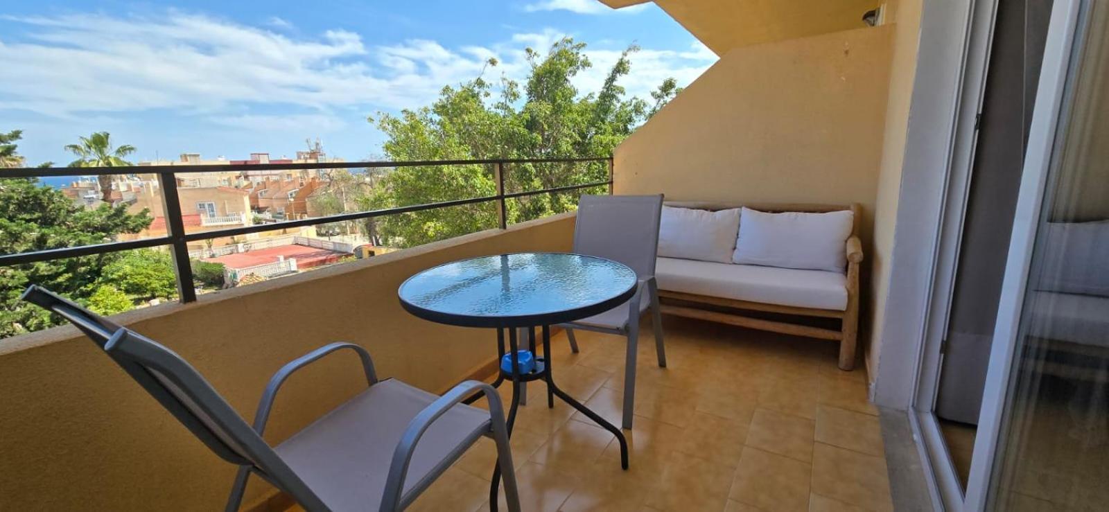 Estudio En Torrevieja A 700 M Del Mar Bagian luar foto